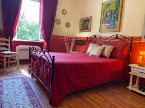 DOMUS ANNIA Guest House, The Amazing Colosseum